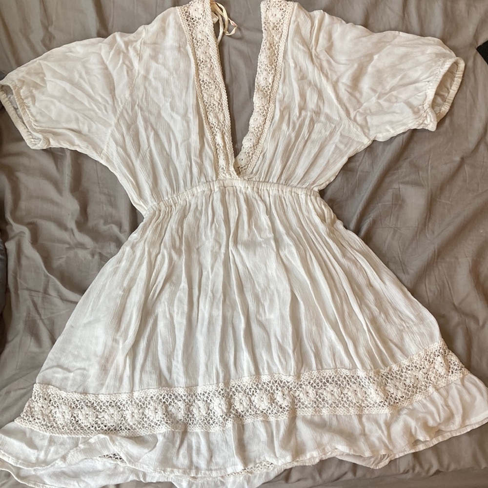 Cream romper